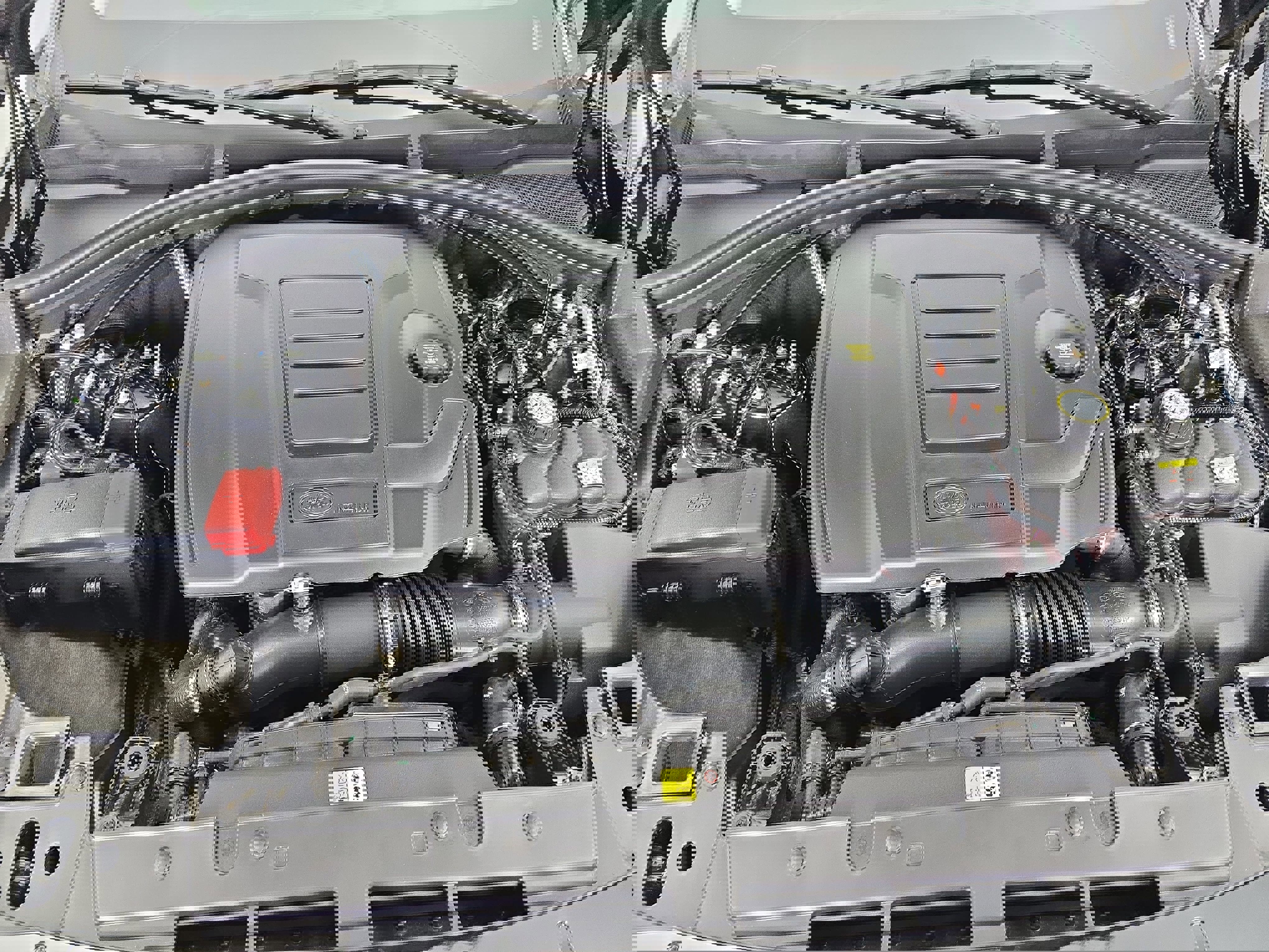 Used 2025 Land Rover Range Rover Velar Dynamic SE image 29