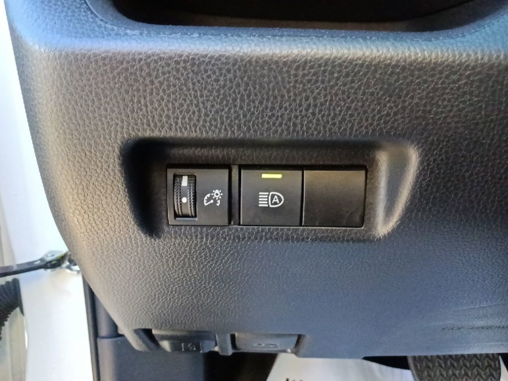 Used 2024 Toyota RAV4 LE image 17