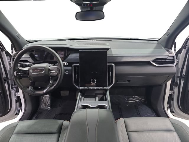Used 2024 GMC Acadia AT4 w/ Luxury Package AWD/4WD image 13