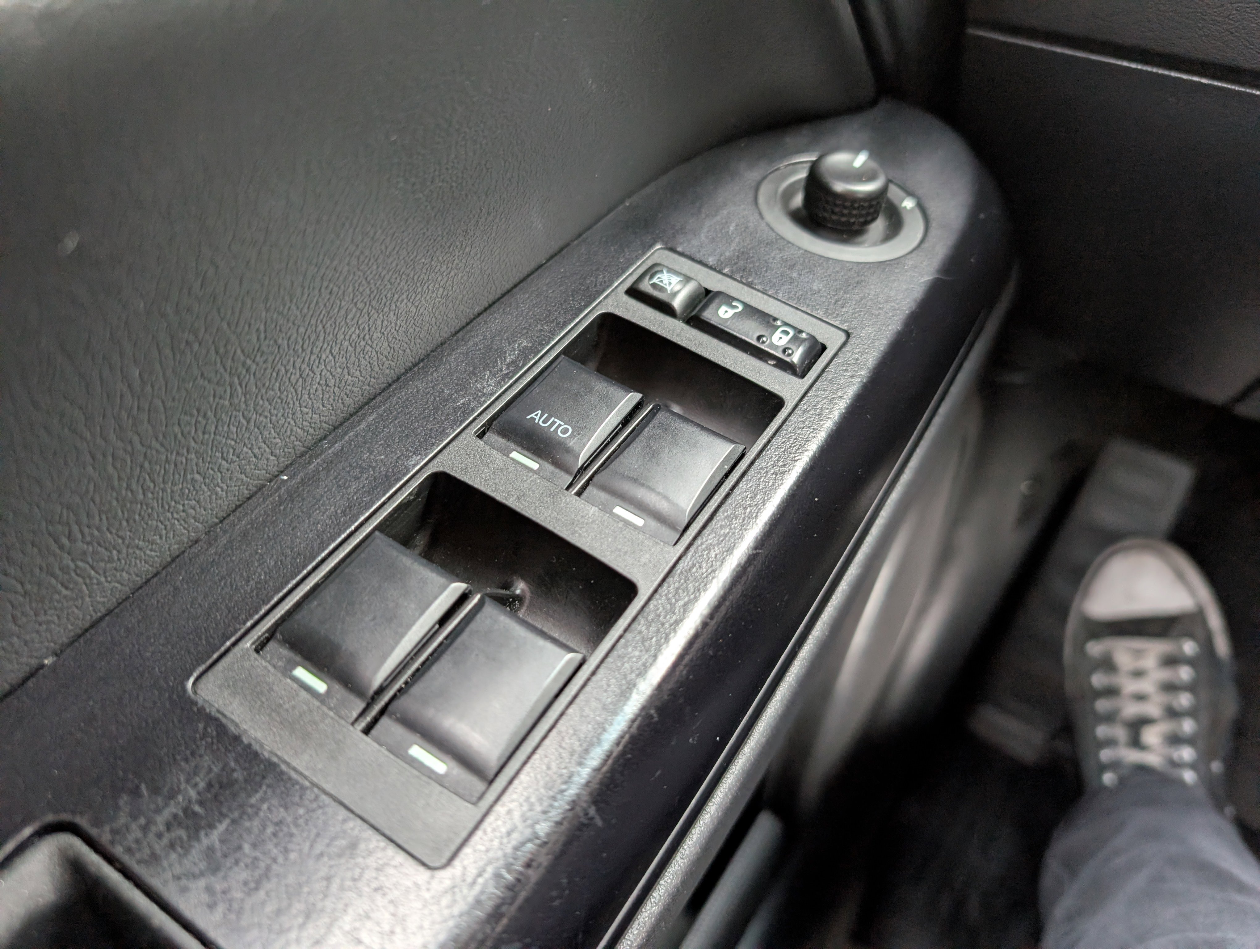 Used 2015 Jeep Patriot Latitude w/ Sun/Sound Group image 12