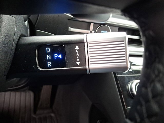 Used 2025 Hyundai Santa Fe SE image 17