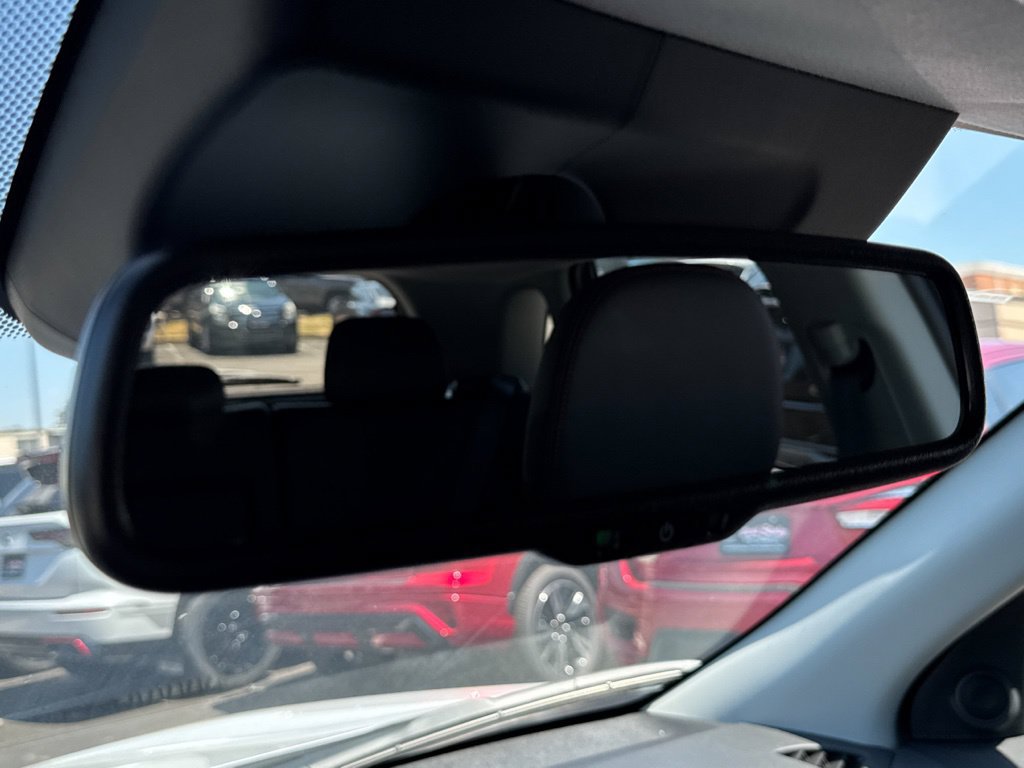 New 2027 Mitsubishi Outlander Sport SE FWD image 19