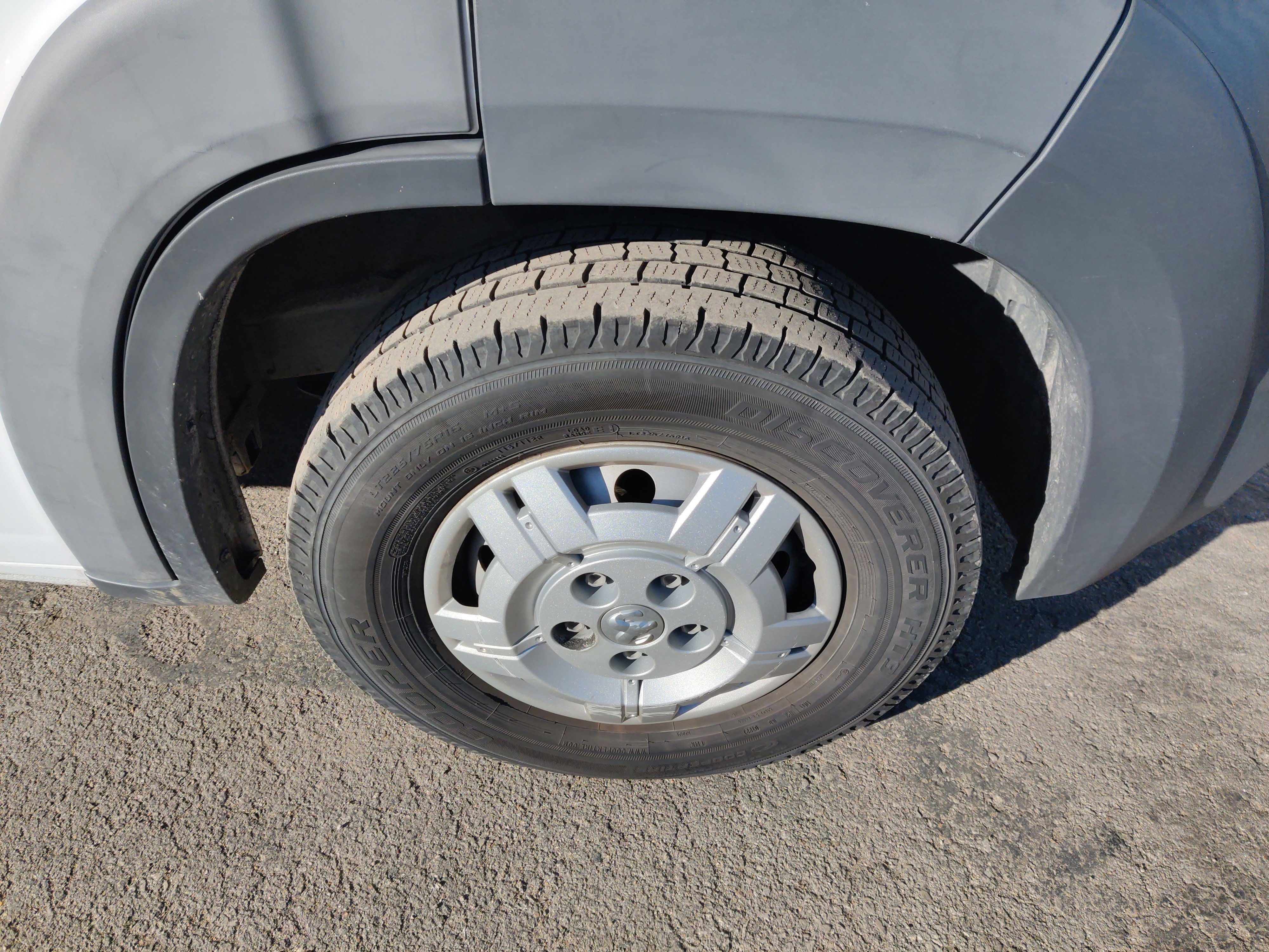 Used 2018 RAM ProMaster 2500 w/ Interior Convenience Group image 3