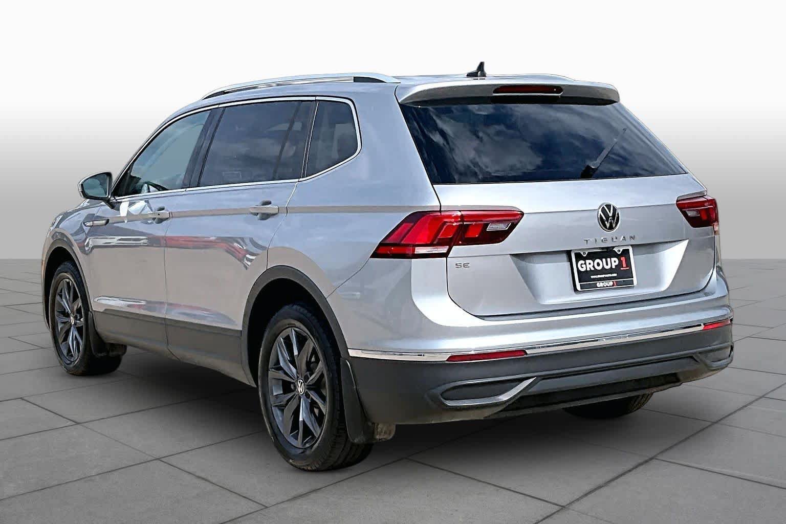 Used 2022 Volkswagen Tiguan SE FWD image 10