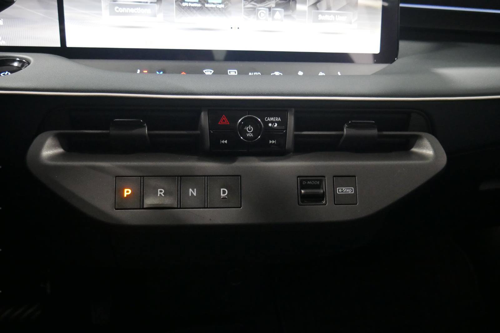 New 2026 Nissan Leaf SV+ w/ Illuminated Package image 23