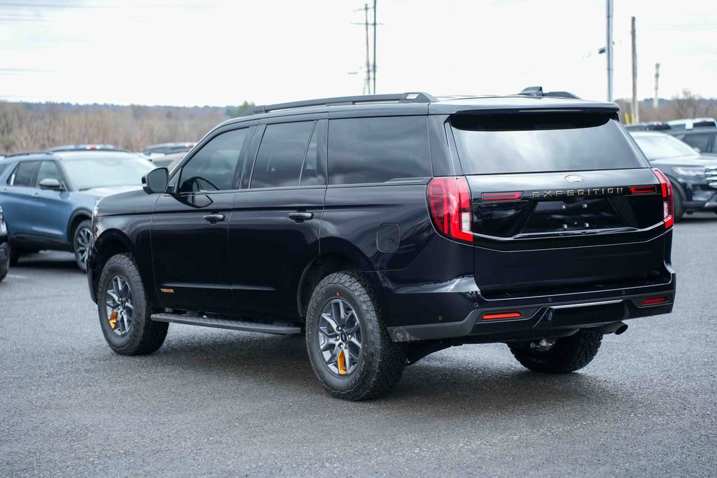 Used 2025 Ford Expedition Tremor image 7
