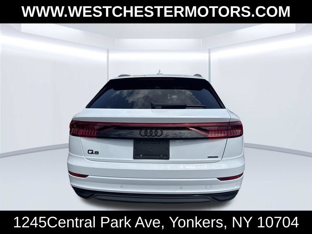 Used 2021 Audi Q8 Premium w/ Black Optic Package AWD/4WD image 5
