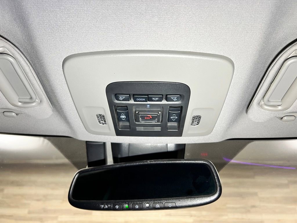 Used 2023 Toyota Camry XSE FWD image 16