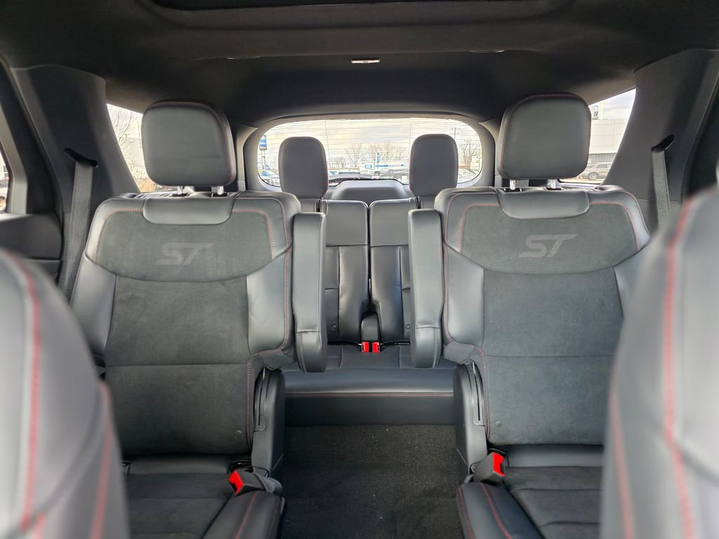 New 2026 Ford Explorer ST AWD/4WD image 45