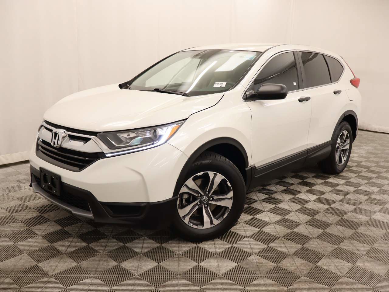 Used 2017 Honda CR-V LX image 1