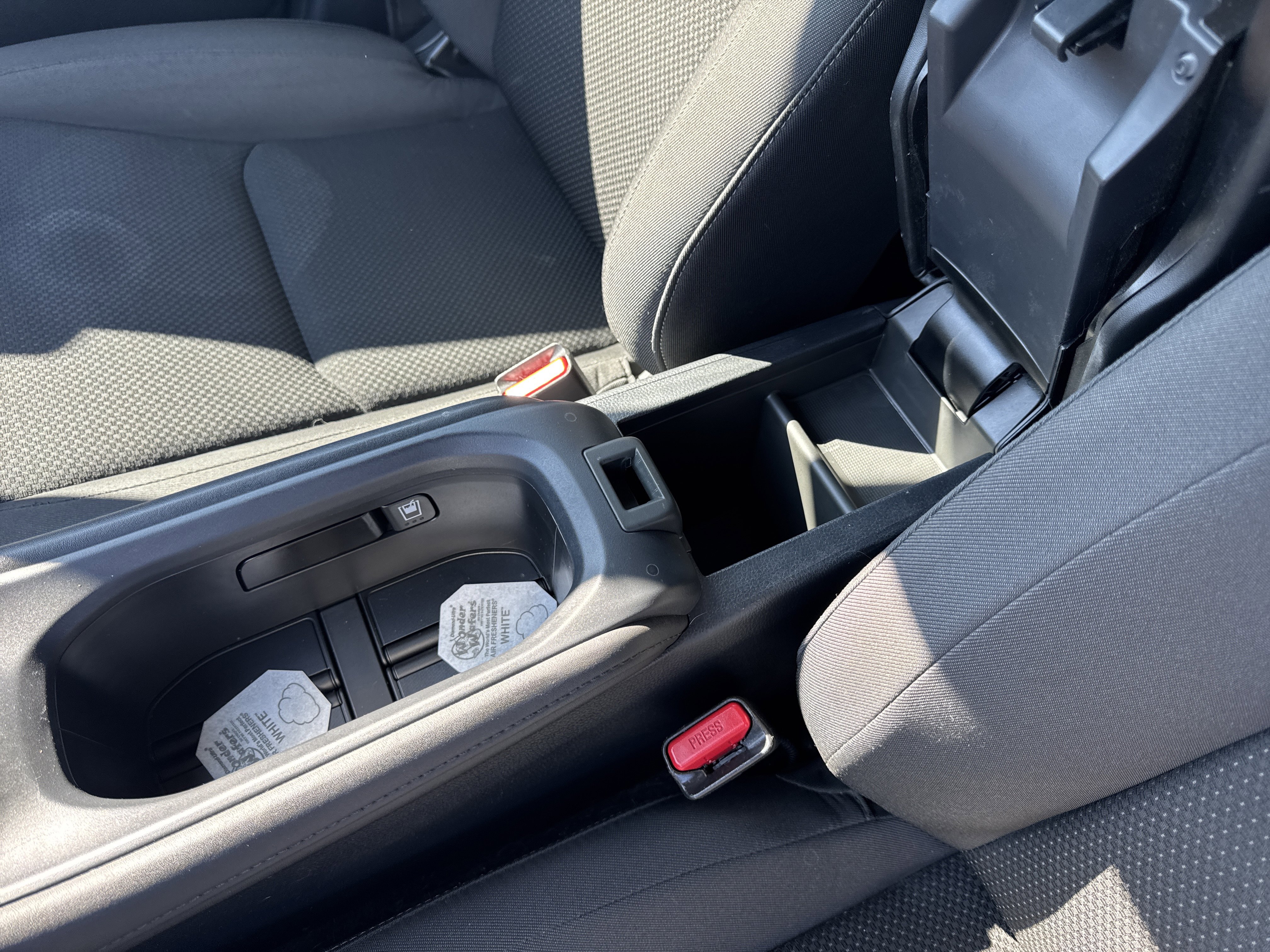 Used 2021 Honda HR-V EX image 15