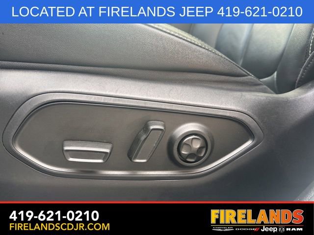 Used 2023 Jeep Grand Cherokee Limited image 19