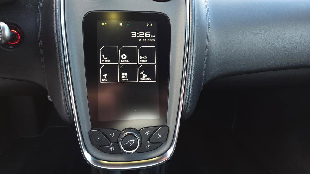 Used 2018 McLaren 570S Spider image 28