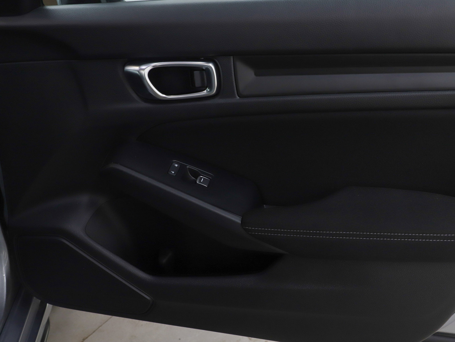 Used 2025 Honda Civic Sport image 9