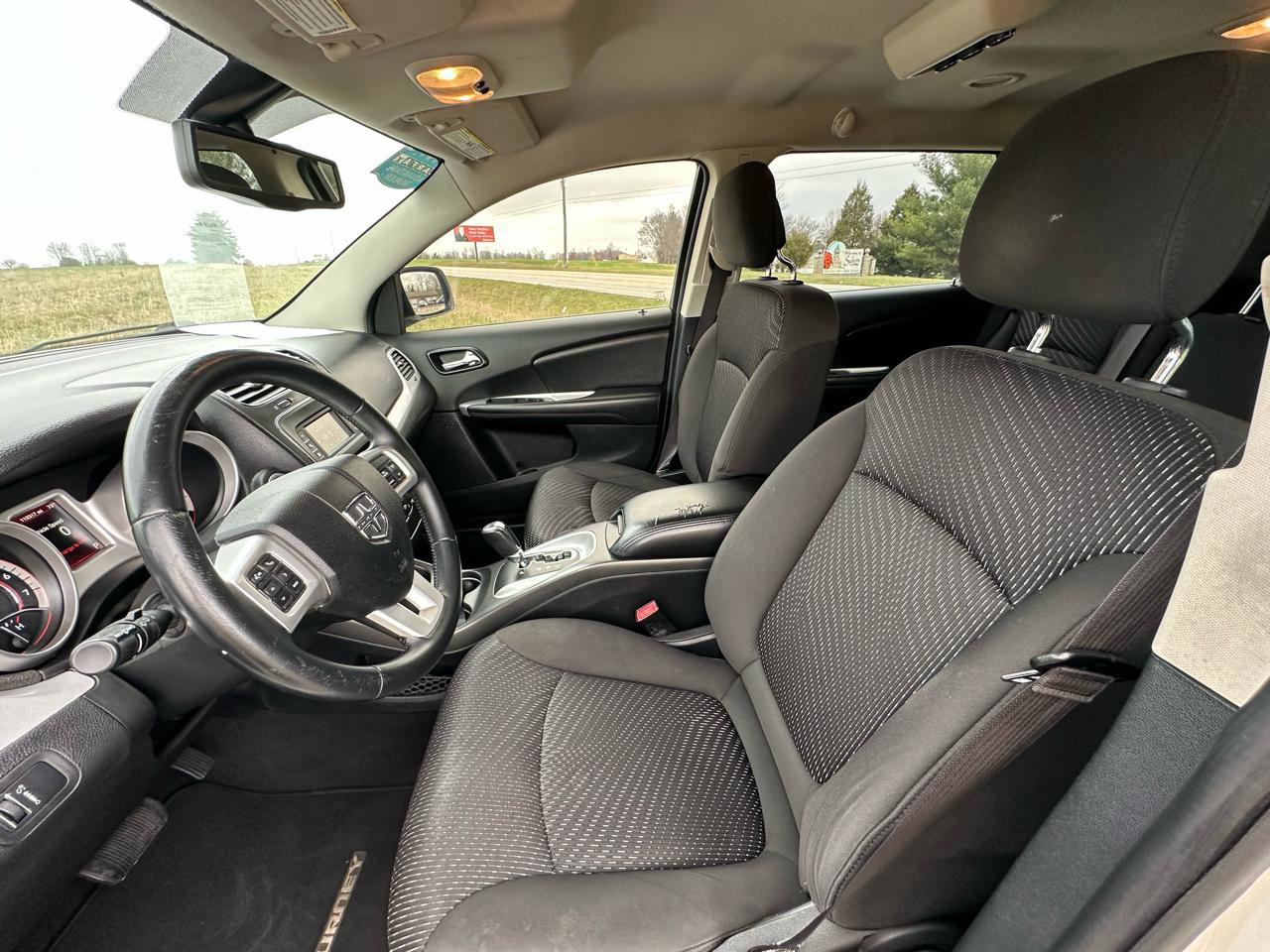 Used 2017 Dodge Journey SXT w/ Premium Group image 29