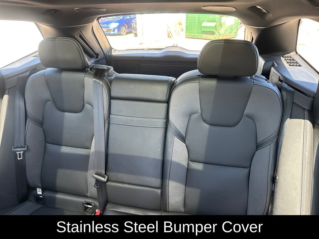 Used 2021 Volvo XC60 T5 R-Design image 21