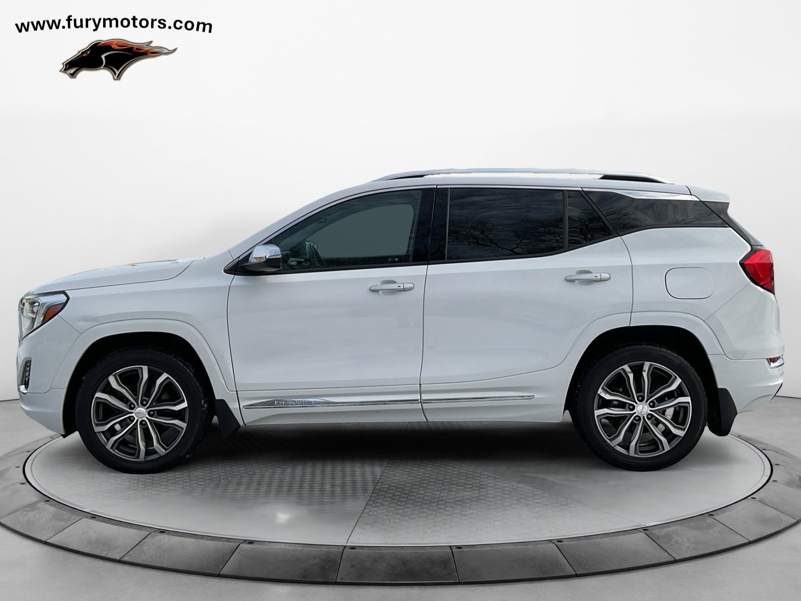 Used 2019 GMC Terrain Denali image 6