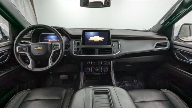 Used 2023 Chevrolet Suburban Premier image 28