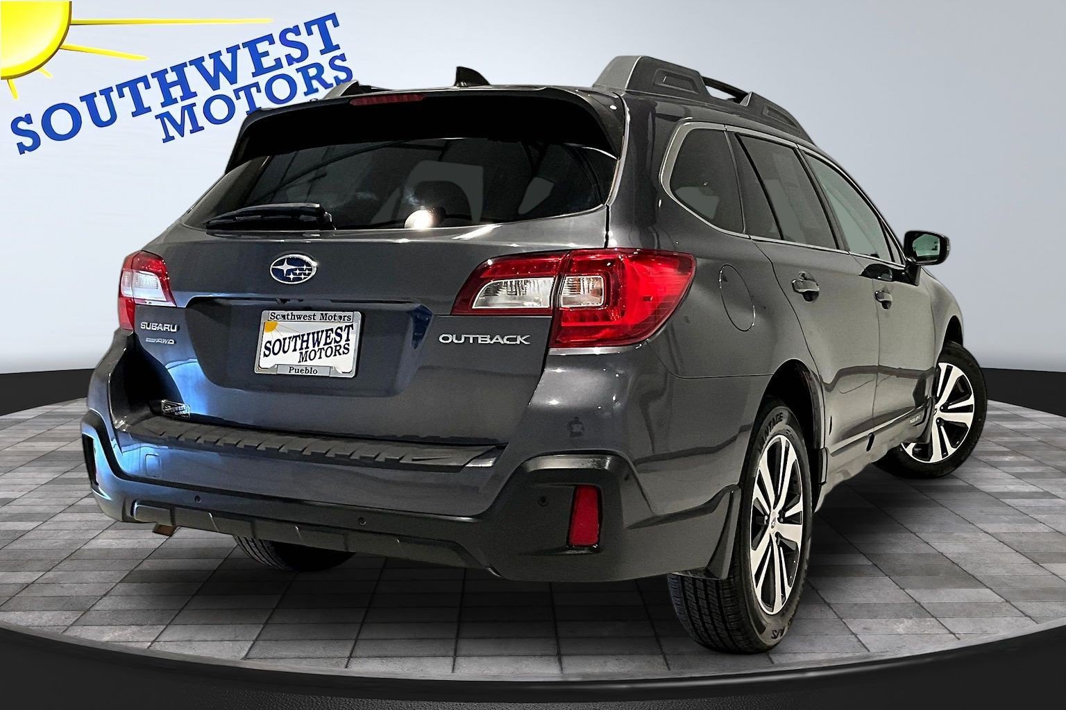 Used 2019 Subaru Outback 2.5i Limited AWD/4WD image 7