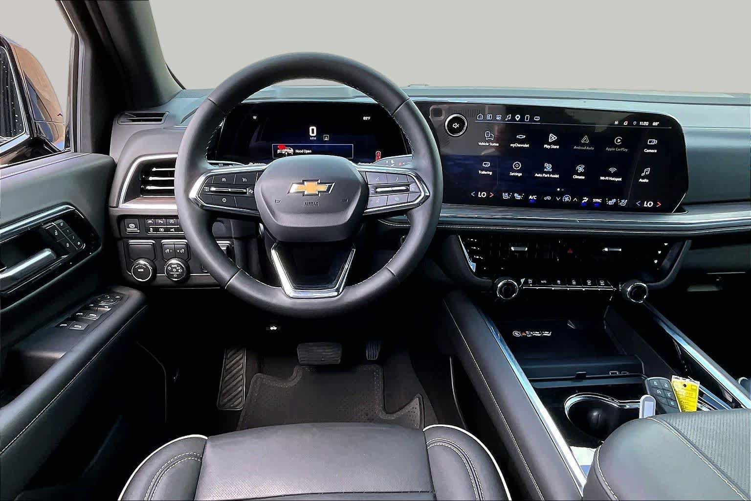 Used 2025 Chevrolet Tahoe Premier w/ Sun And Tow Package RWD image 8