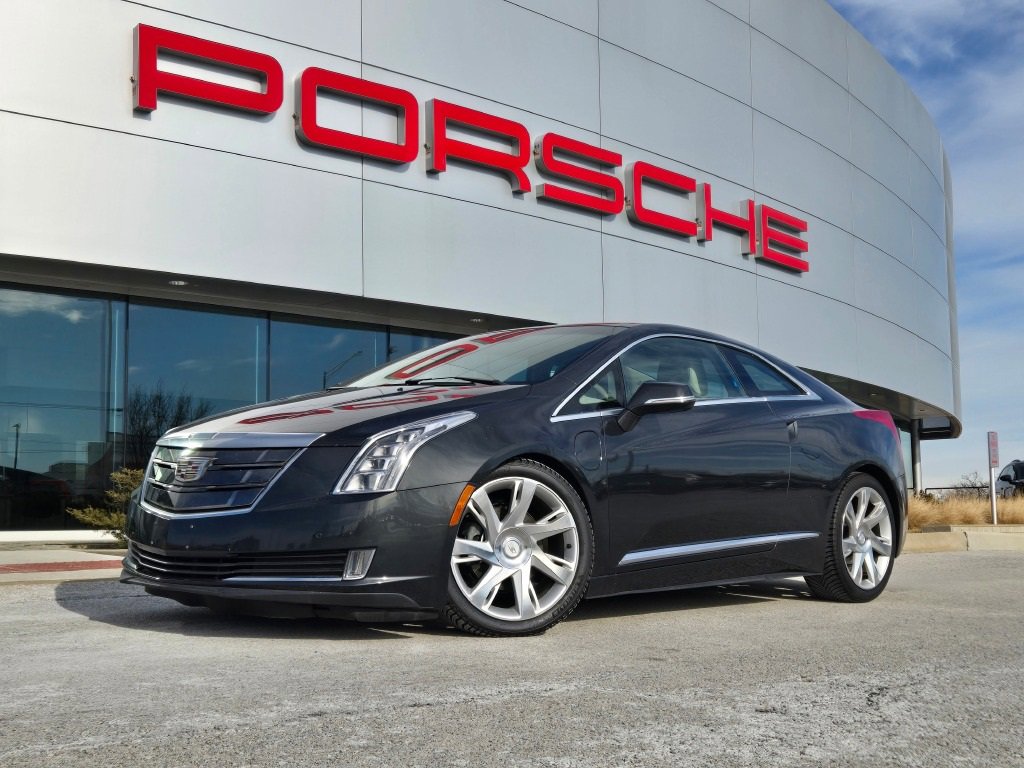Used 2016 Cadillac ELR image 2