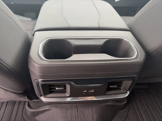 New 2026 GMC Sierra 1500 Elevation image 13