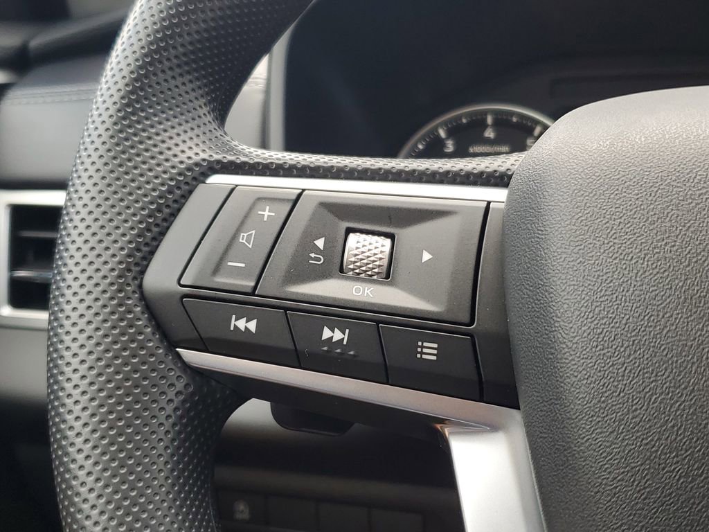 New 2026 Mitsubishi Outlander ES image 23