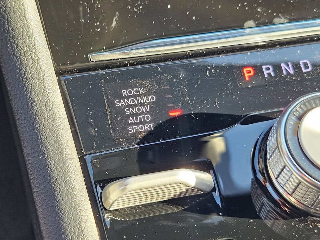 New 2025 Jeep Grand Cherokee Summit w/ Obsidian Package image 36