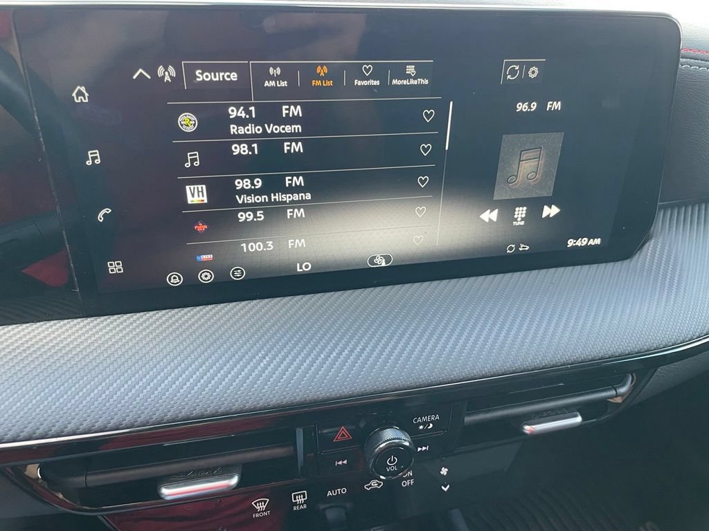 Certified 2026 Nissan Kicks SR FWD image 8