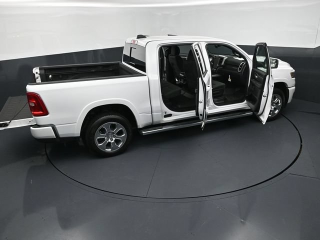 Used 2025 RAM 1500 Big Horn AWD/4WD image 30