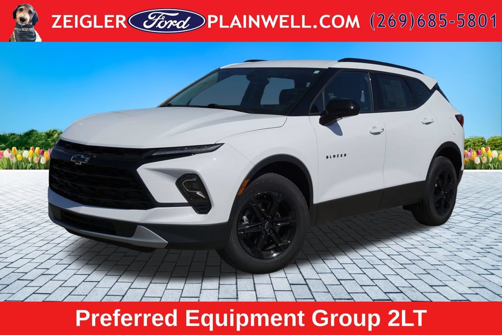 Used 2023 Chevrolet Blazer LT w/ Convenience Package FWD image 1