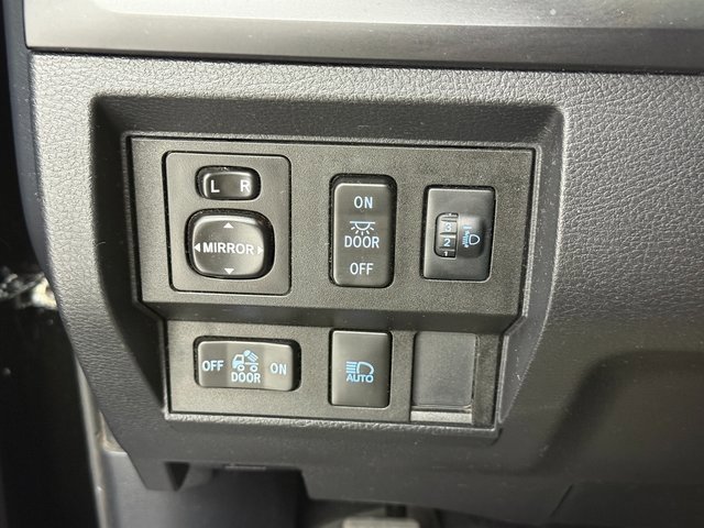 Used 2019 Toyota Tundra SR image 21