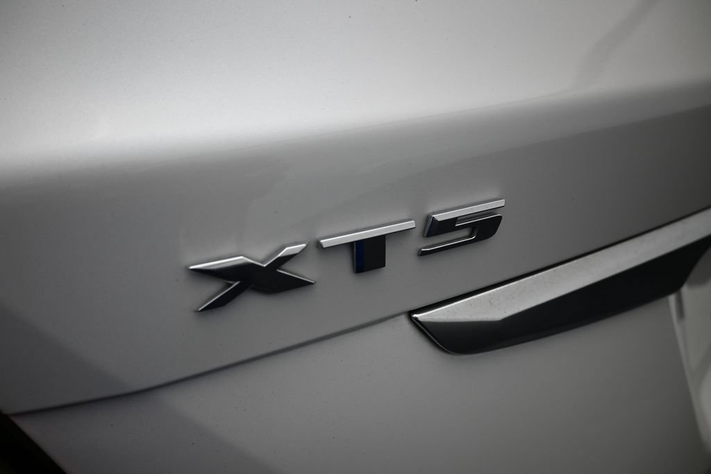 Used 2024 Cadillac XT5 Premium Luxury FWD image 42