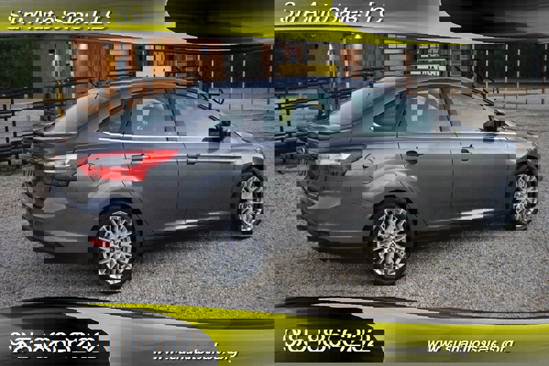 Used 2014 Ford Focus Titanium image 18