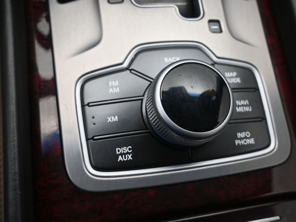 Used 2012 Hyundai Equus Signature image 19