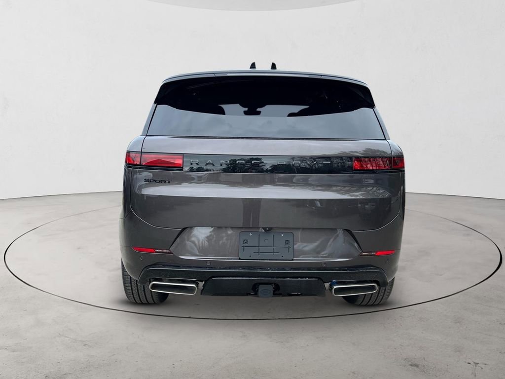 New 2026 Land Rover Range Rover Sport Dynamic SE image 4