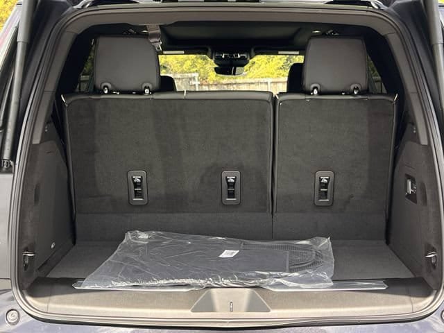 New 2026 Cadillac Escalade Sport w/ Touring Package AWD/4WD image 26