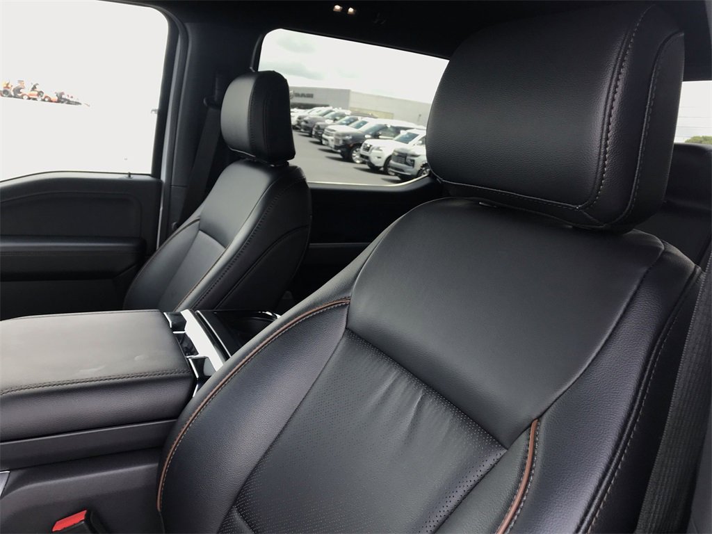 Used 2025 Ford F150 Lariat w/ Equipment Group 502A High image 11