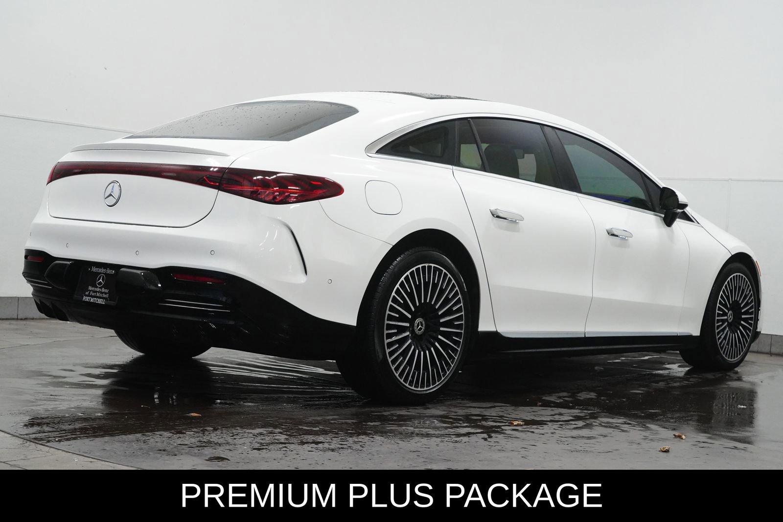 Certified 2023 Mercedes-Benz EQS 450+ 4MATIC Sedan image 5