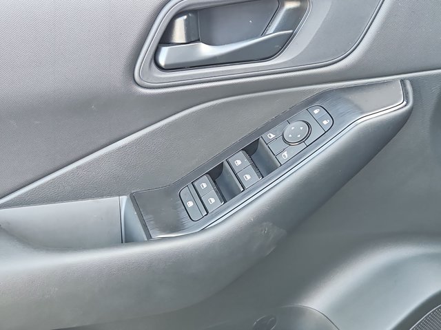 Certified 2026 Nissan Rogue S FWD image 11