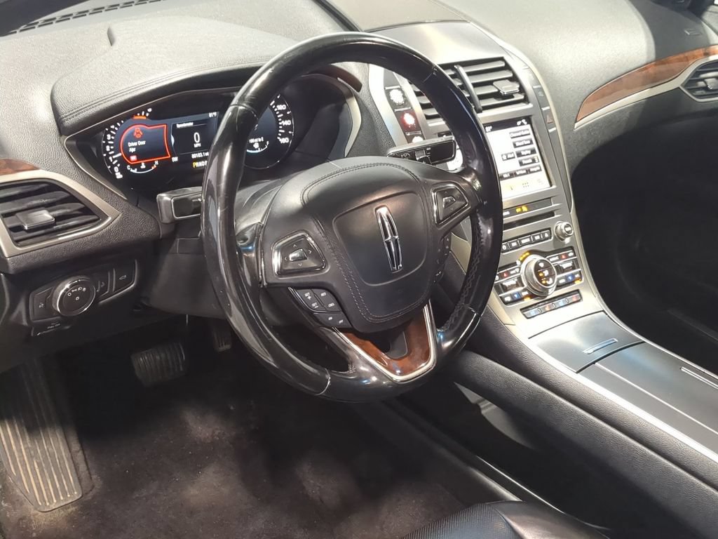 Used 2017 Lincoln MKZ Reserve FWD image 12