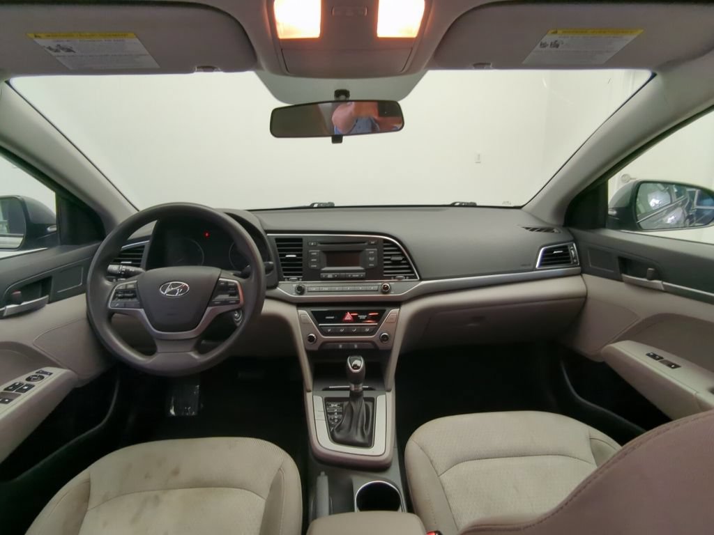 Used 2018 Hyundai Elantra SE FWD image 20