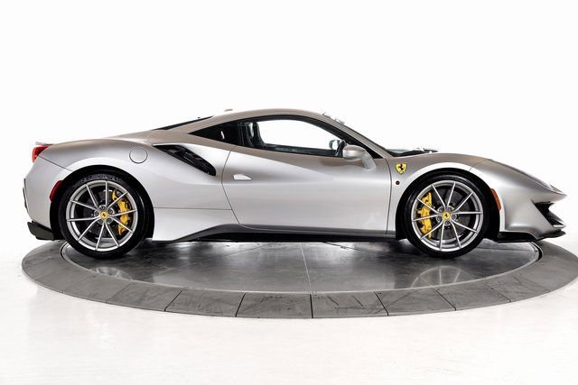 Certified 2020 Ferrari 488 Pista Coupe image 13