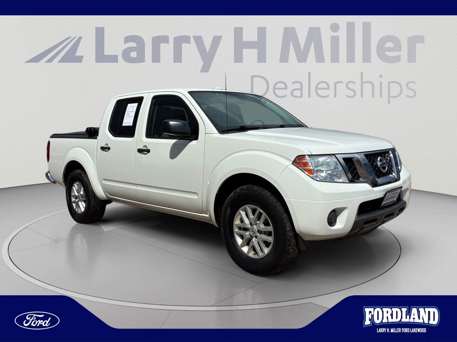 Used 2018 Nissan Frontier SV RWD image 7