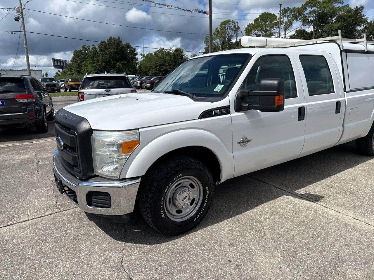 Used 2016 Ford F250 XL w/ Power Equipment Group image 3