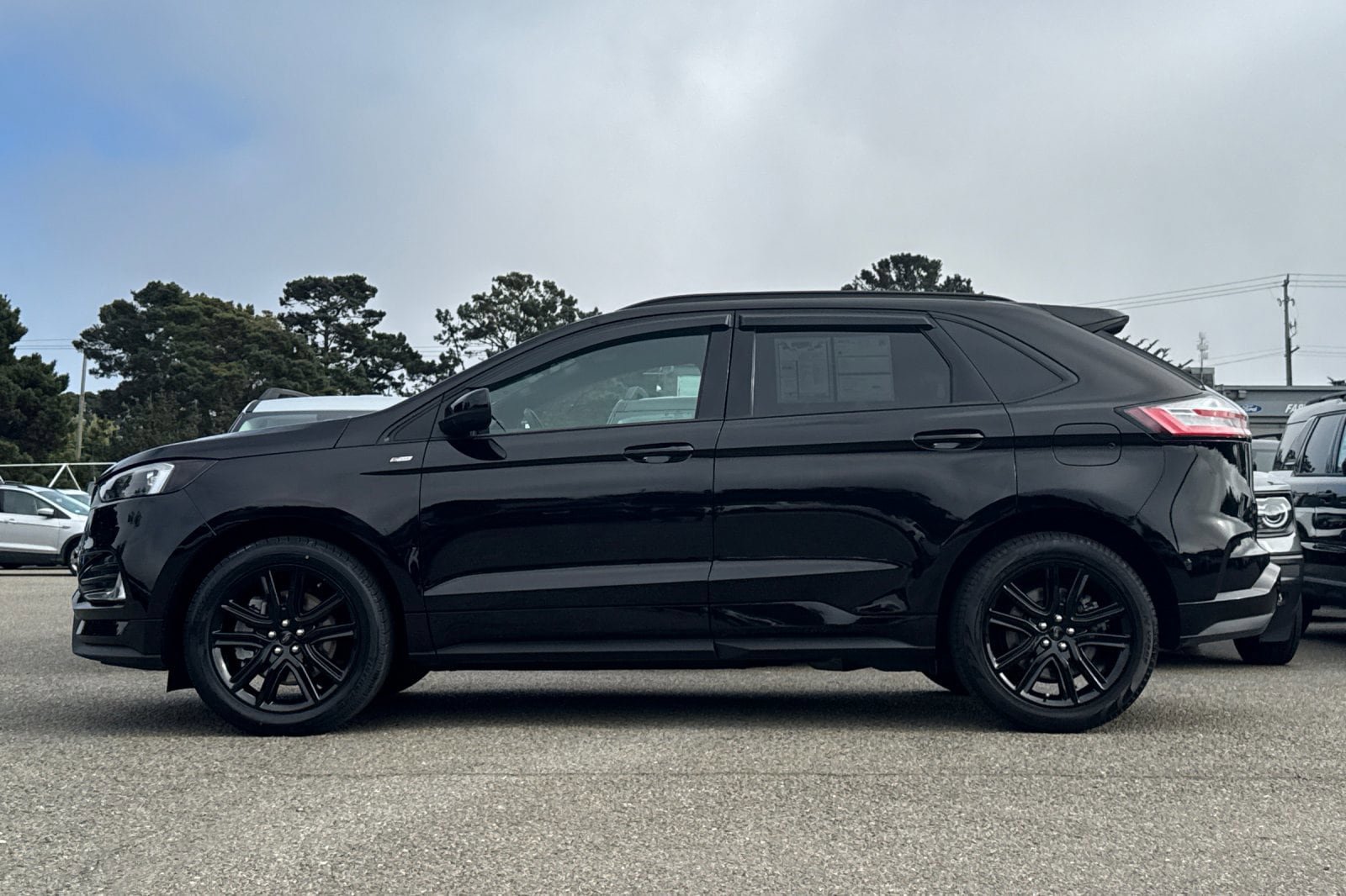 Certified 2023 Ford Edge ST-Line AWD/4WD image 10