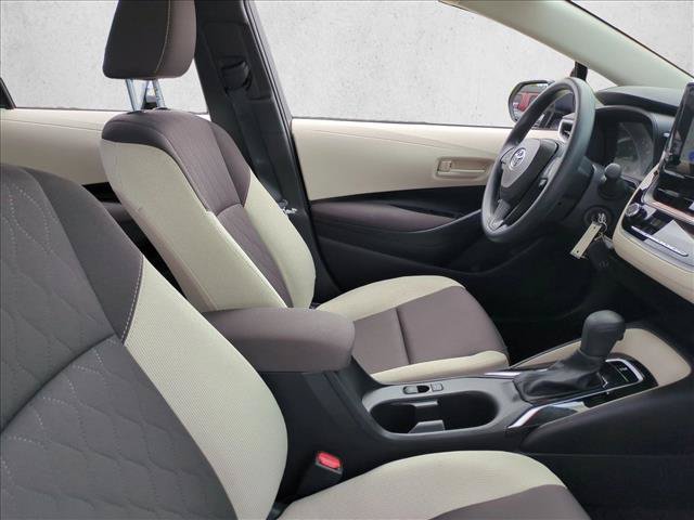 Certified 2025 Toyota Corolla LE FWD image 19