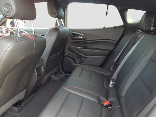 Used 2025 Chevrolet Trax RS w/ Driver Confidence Package FWD image 15