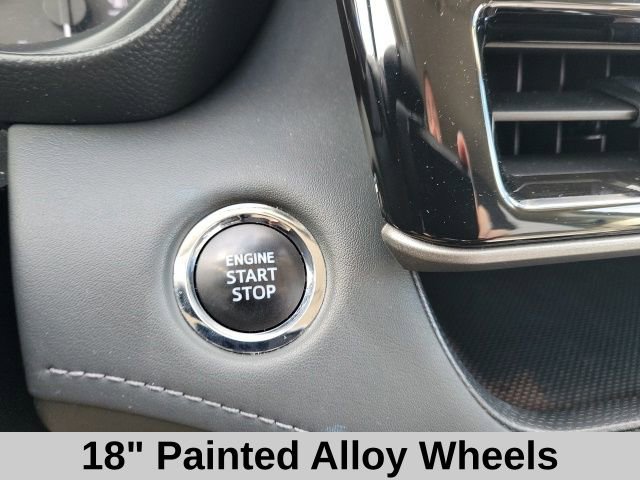 Used 2023 Toyota Highlander L image 10