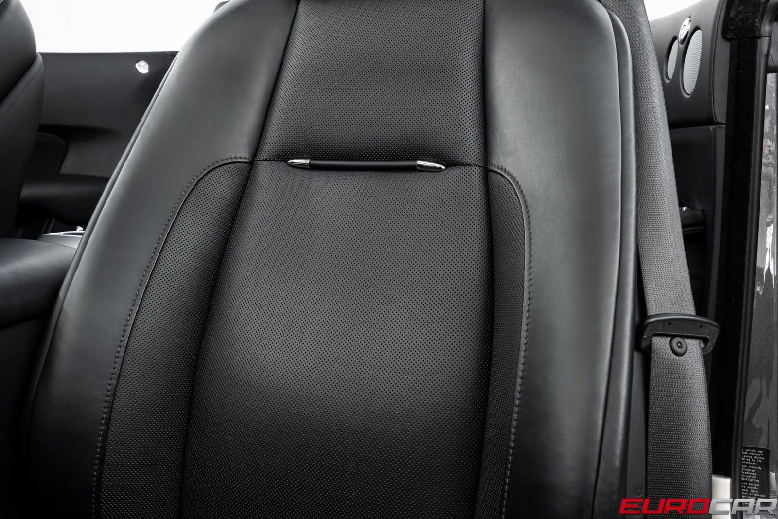 Used 2019 Rolls-Royce Dawn image 38